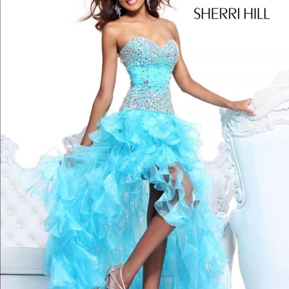 Great light blue ruffle high-low prom dress!!
